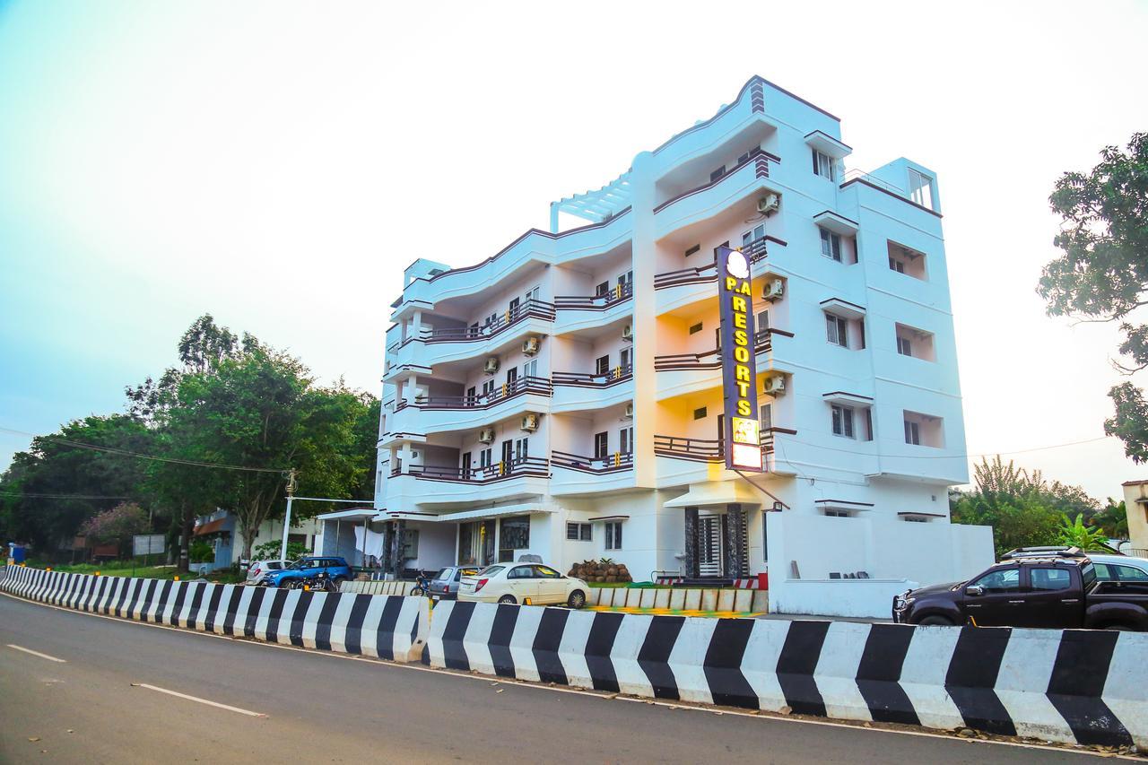 P A Resort Yelagiri Exterior photo